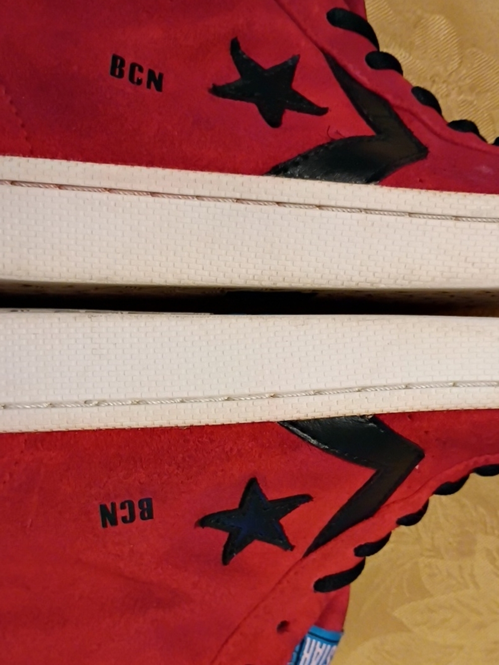 Converse High Top Sneakers in Red & Black Leather Suede Men's 10.0 Women's 11.5 - Picture 11 of 12